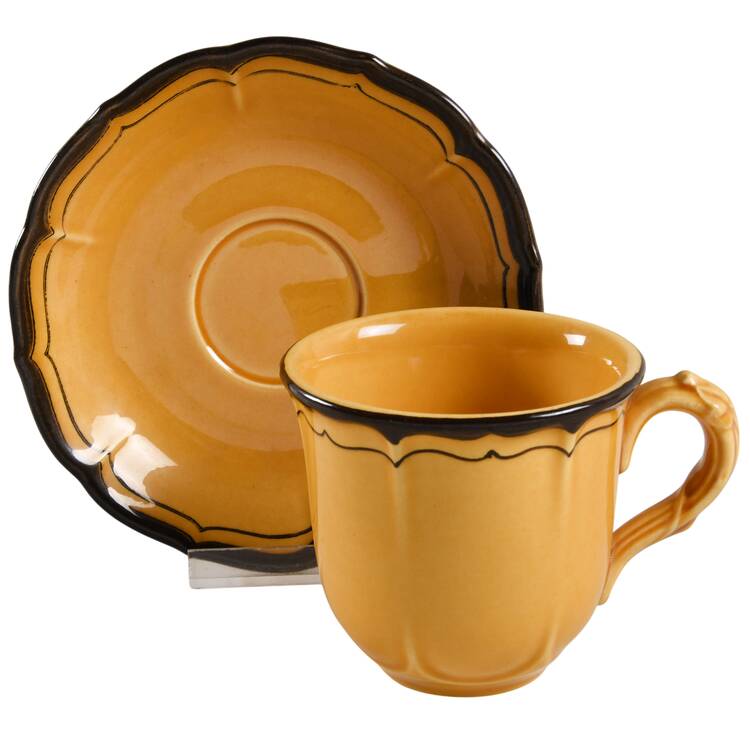 La Mancha Gold Flat Cup & Saucer Set