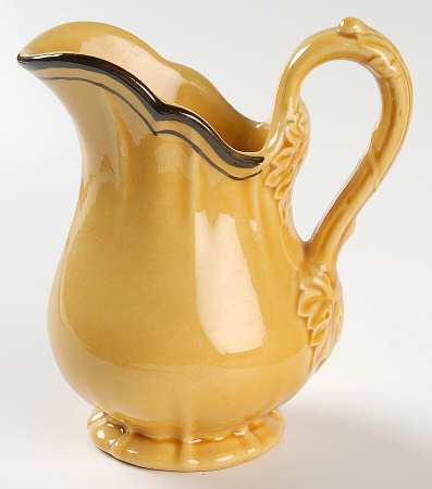 La Mancha Gold Creamer