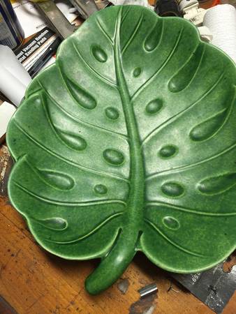 Leaves of Enchantment 15" Leaf Plate