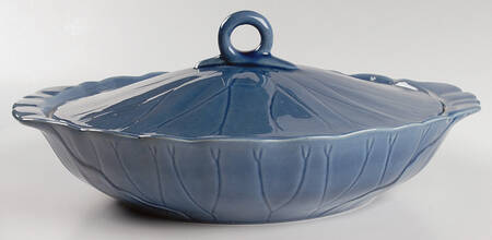 Lotus Medium Blue 2 Qt Round Covered Casserole