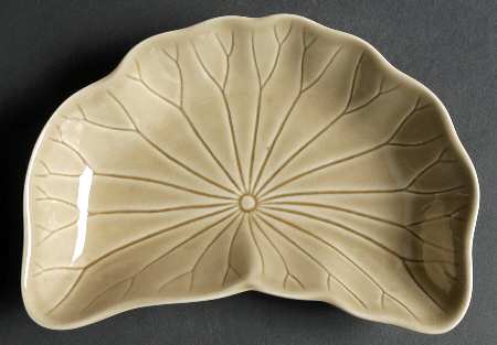 Lotus Camel Crescent Salad Plate