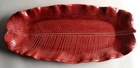 Lotus Cranberry 20" Oval Serving Platter