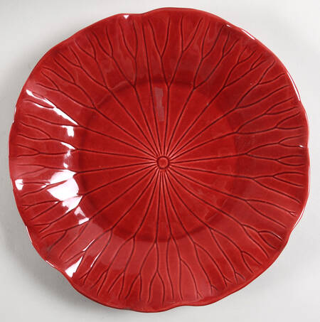 Lotus Cranberry 12" Chop Plate (Round Platter)