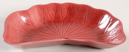 Lotus Cranberry Crescent Salad Plate