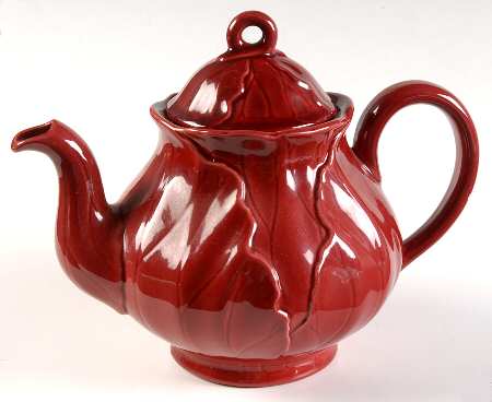 Lotus Cranberry Teapot & Lid