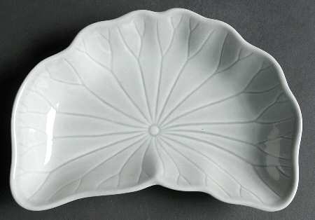 Lotus Gray Crescent Salad Plate