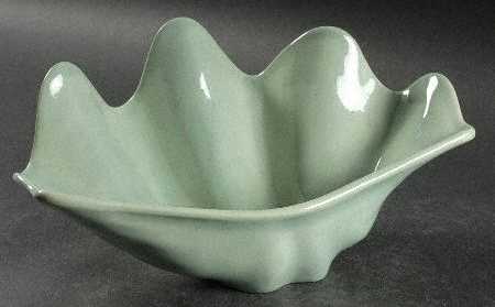 Lotus Jade Green Shell Shaped Dish
