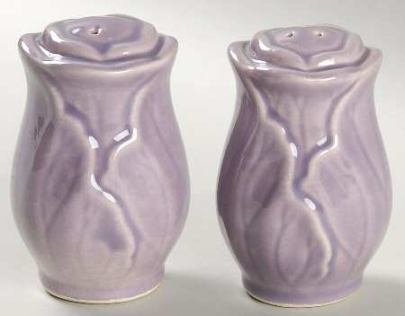 Lotus Lilac Salt & Pepper Set