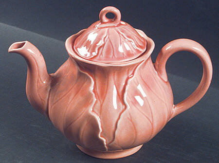 Lotus Peach Apricot Teapot & Lid