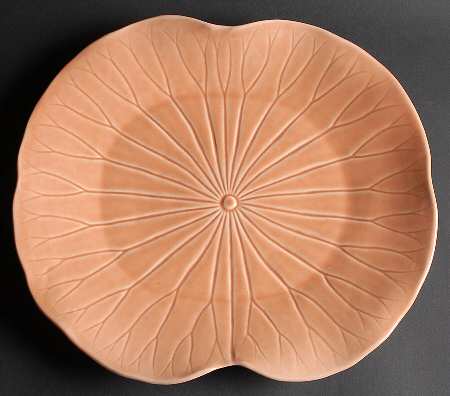 Lotus Peach Apricot 15" Oval Serving Platter