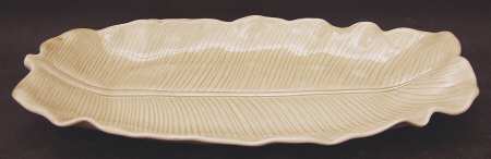 Lotus Sand 16" Oval Serving Platter