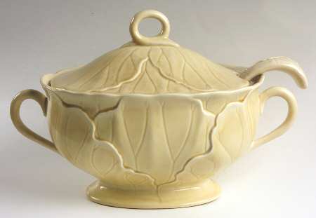 Lotus Sand Tureen & Lid w/Ladle