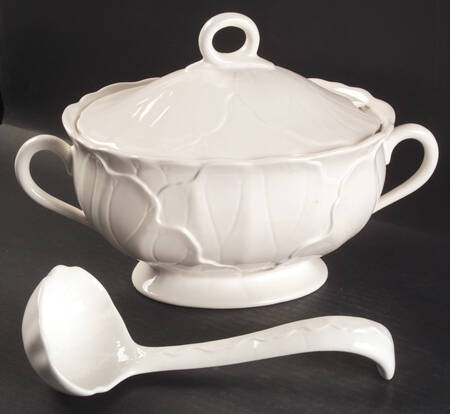 Lotus White Tureen & Lid w/Ladle