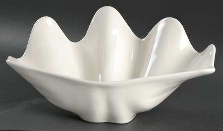 Lotus White Shell Shaped Dish