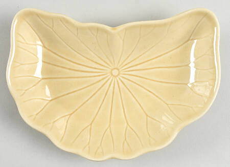 Lotus Wheat Crescent Salad Plate