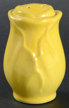 Lotus Bright Yellow Pepper Shaker