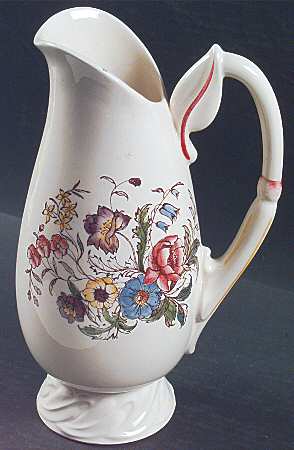 May Flower 48 Oz Pitcher