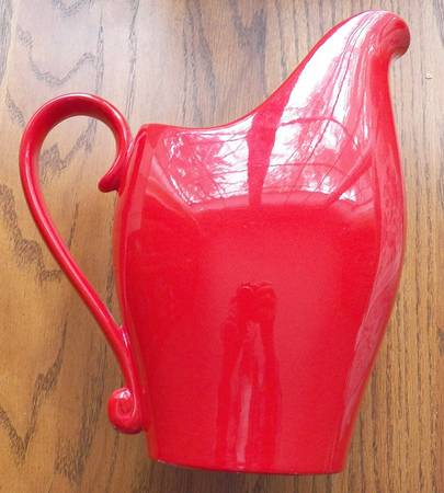 Mardi Gras 64 Oz Pitcher