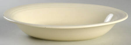 Modern California Straw 10" Oval Vegetable Bowl