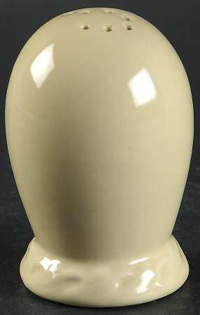 Native California Yellow Salt Shaker by Metlox - Poppytrail - Vernon