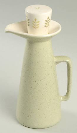 Pepper Tree Vinegar with "V" Stopper