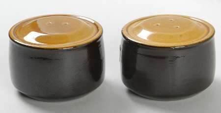 Petalburst Salt & Pepper Set