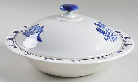 Provincial Blue Round Covered Vegetable  (RV10 Base)