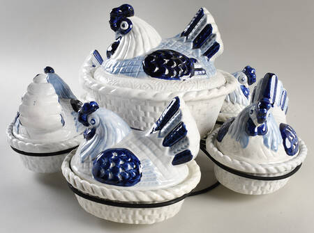 Provincial Blue 13-Piece Lazy Susan with Stand