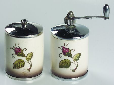 Provincial Rose Salt Mill & Pepper Mill Set