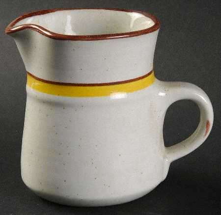 Primary Yellow Creamer