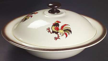 Red Rooster Round Covered Vegetable