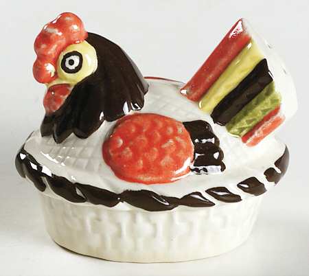 Red Rooster Hen On Nest Salt Shaker