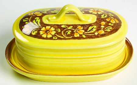 San Clemente Spanish Yellow 1/4 Lb Covered Butter