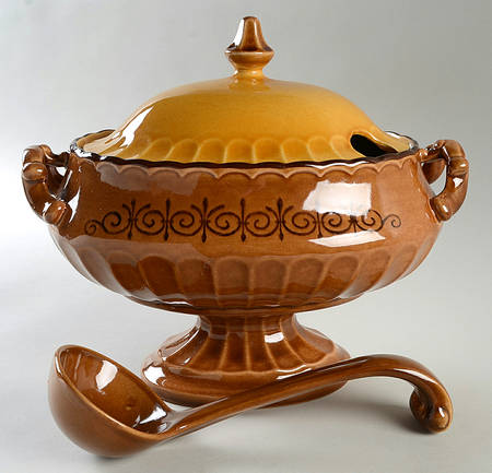 San Fernando Gold Tureen & Lid w/Ladle