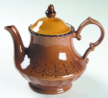 San Fernando Gold Teapot & Lid