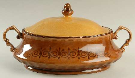 San Fernando Gold Oval Covered Vegetable