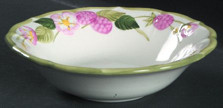 Sculptured Berry Fruit/Dessert (Sauce) Bowl