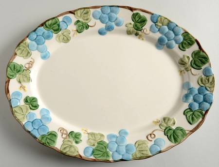 Sculptured Grape 14" Oval Serving Platter