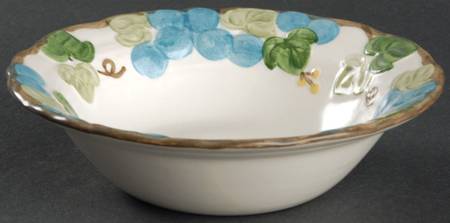Sculptured Grape Rim Fruit/Dessert (Sauce) Bowl by Metlox - Poppytrail - Vernon