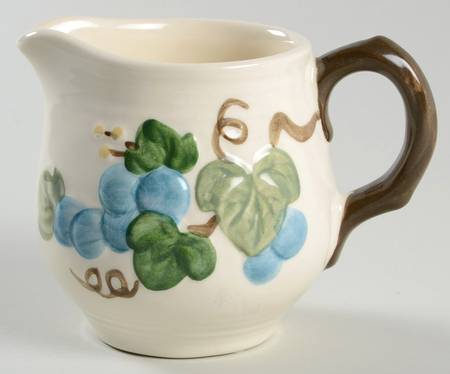 Sculptured Grape Creamer by Metlox - Poppytrail - Vernon