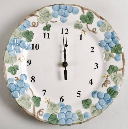 Sculptured Grape 1-2" depth  Clock Plate HC