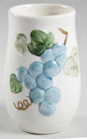 Sculptured Grape 12 Oz Tumbler by Metlox - Poppytrail - Vernon