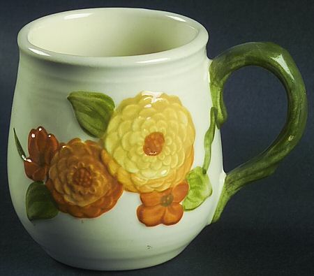 Sculptured Zinnia Mug