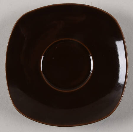 Shoreline Brown Saucer