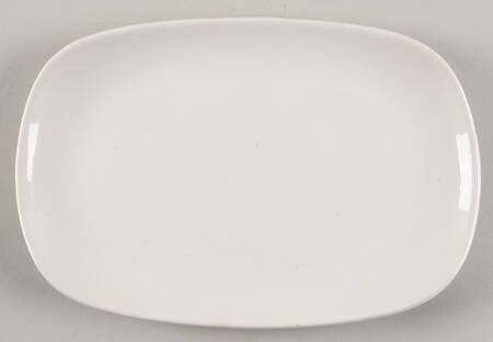 Shoreline White 9" Oval Serving Platter