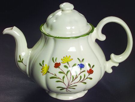 Spring Garland Teapot & Lid