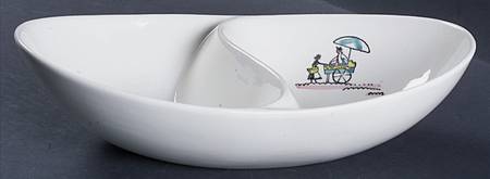 Street Scene 11" Oval Divided Vegetable Bowl