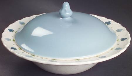 True Blue Round Covered Vegetable