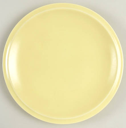 Ultra California Yellow (Buttercup) Luncheon Plate