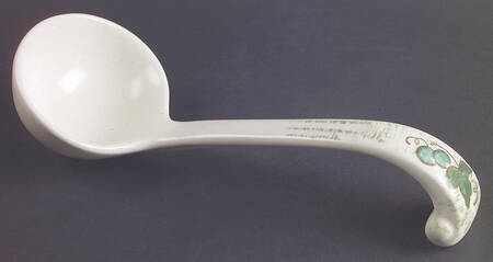 Vineyard Tureen Ladle